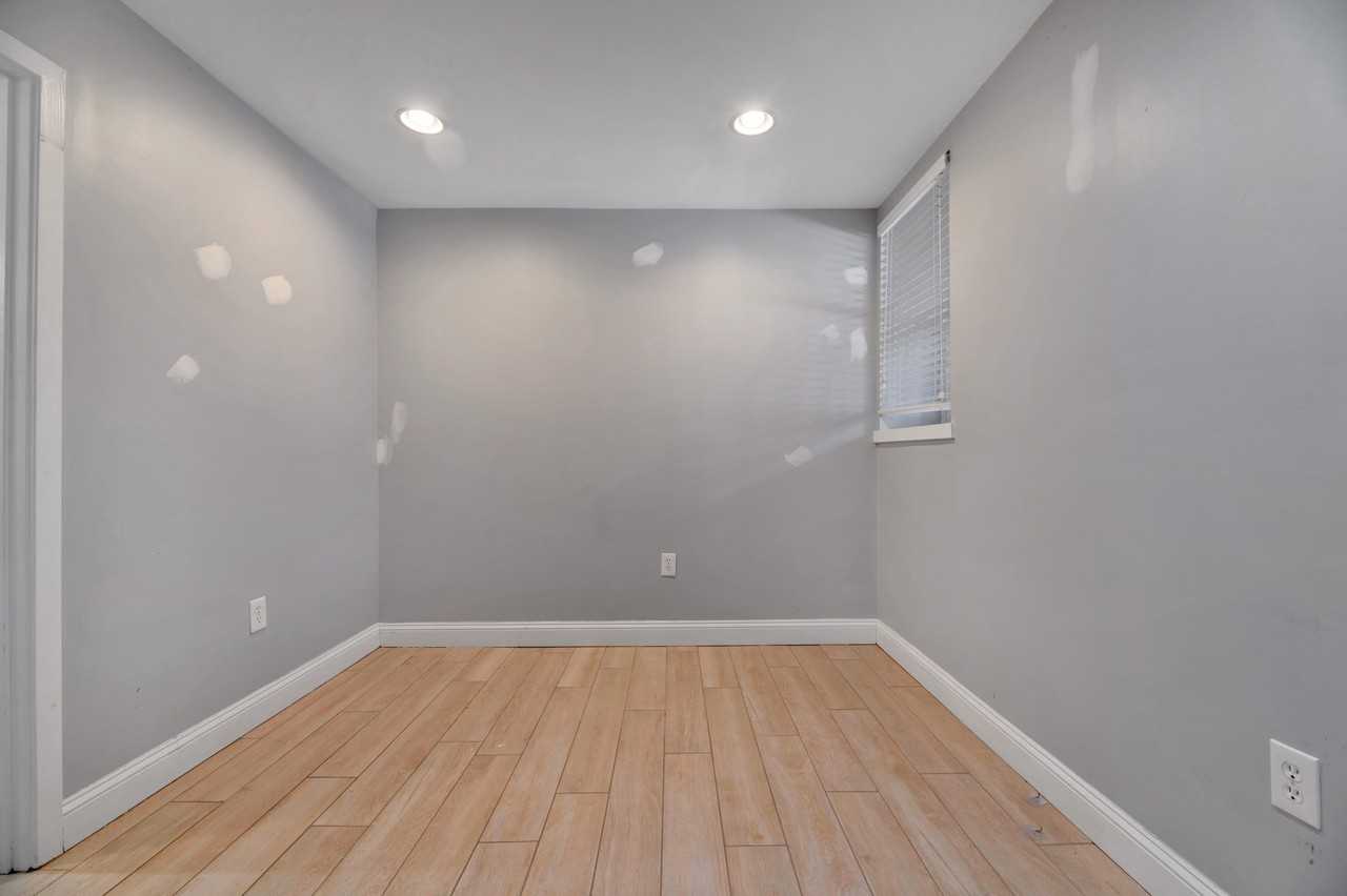 3118 13th St Nw #1 - Photo 2 of 16