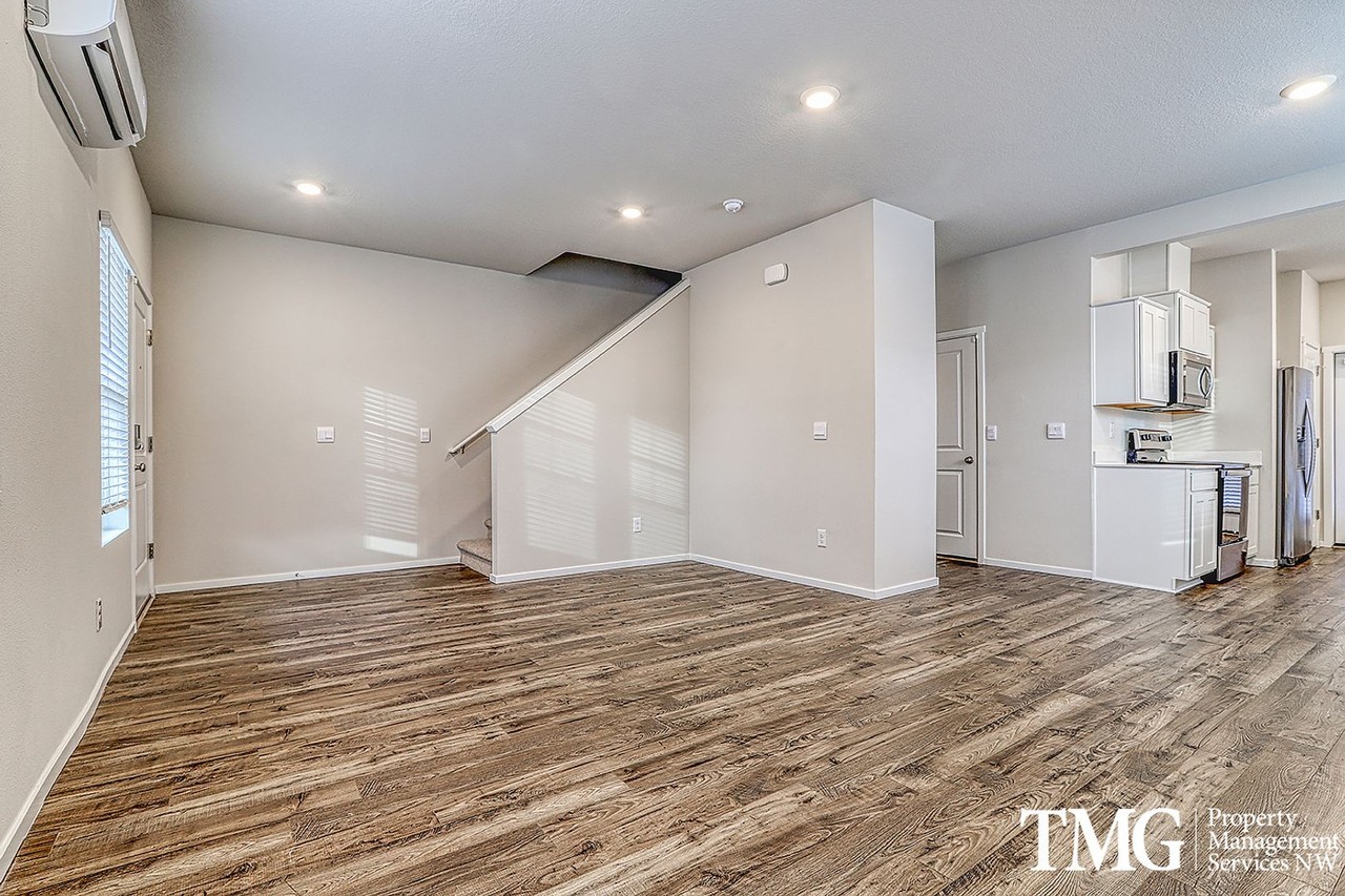 12612 Ne 115th Way - Photo 2 of 29