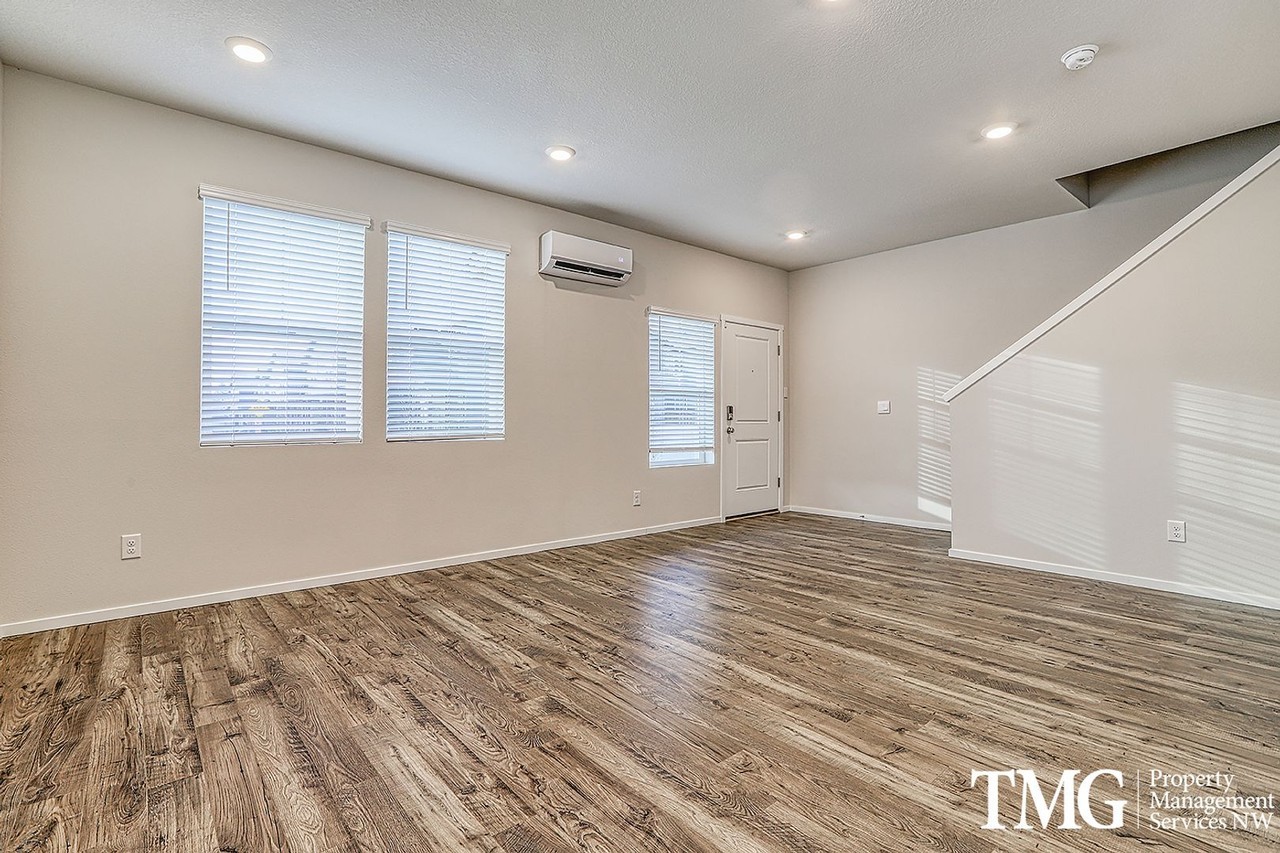 12612 Ne 115th Way - Photo 5 of 29