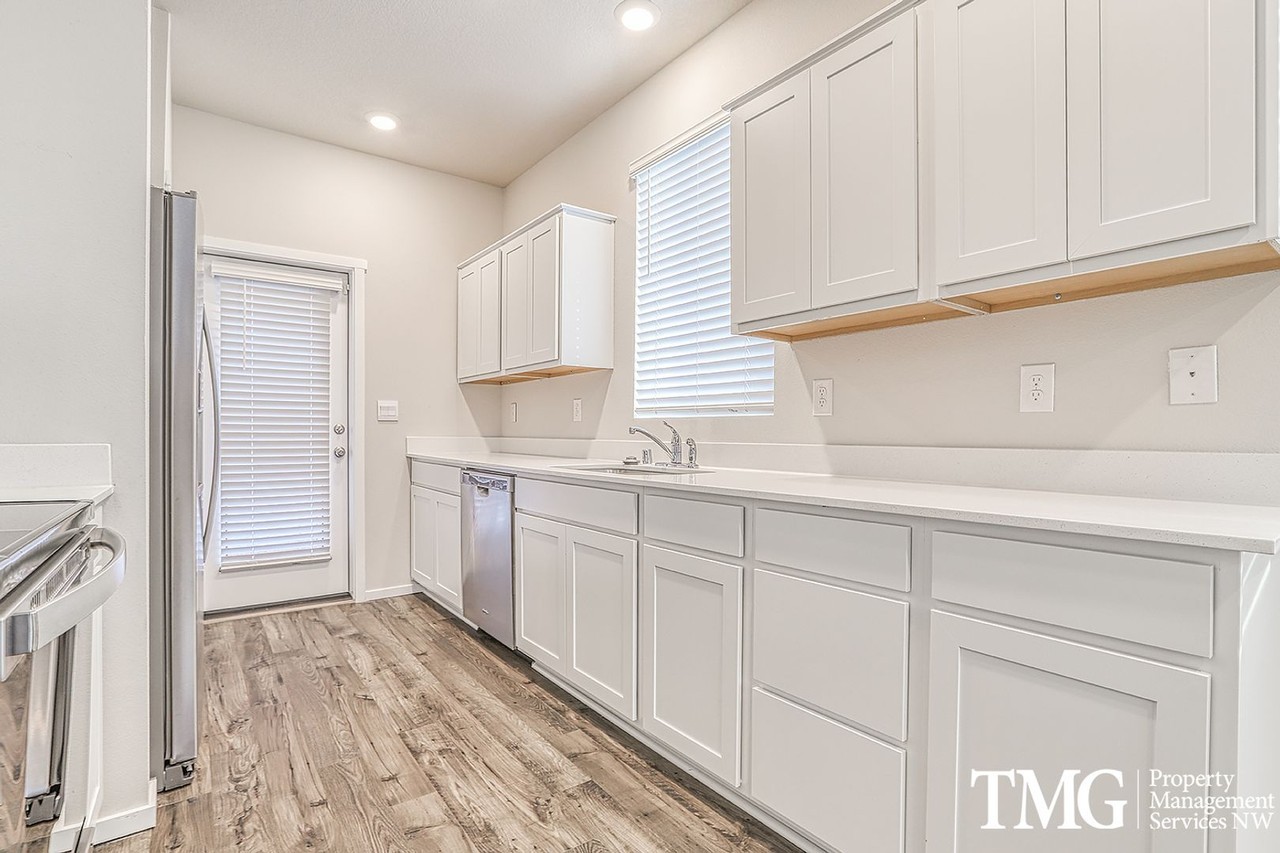12612 Ne 115th Way - Photo 6 of 29