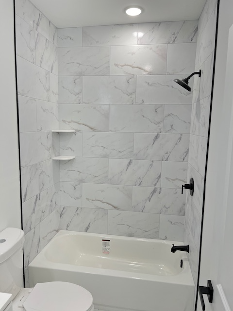 2122 Stenton Ave #2 - Photo 3 of 9