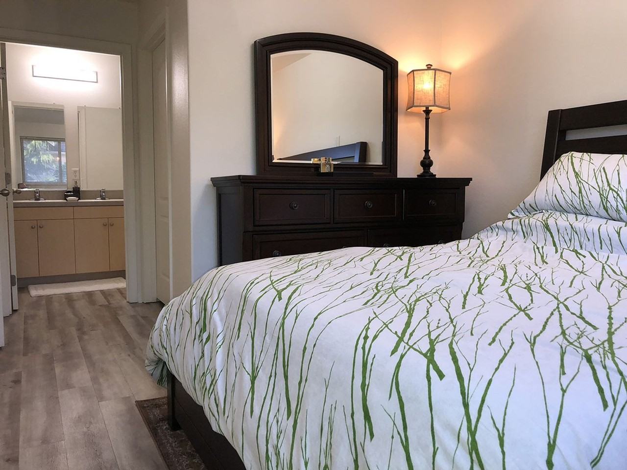 Falcon Ridge Apartments - Photo 3 of 29