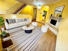 featured image of 196 N Marguerita Ave
