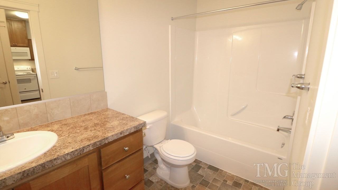 The Crossings Apartments (55+ Community) - Photo 4 of 16