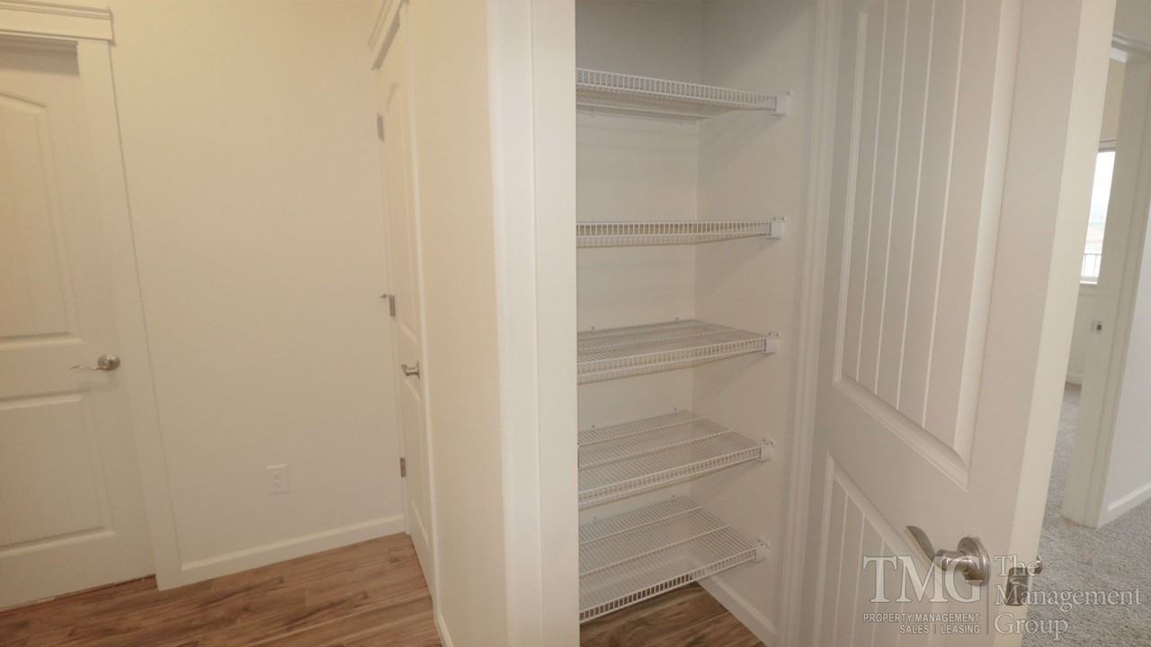 The Crossings Apartments (55+ Community) - Photo 6 of 16