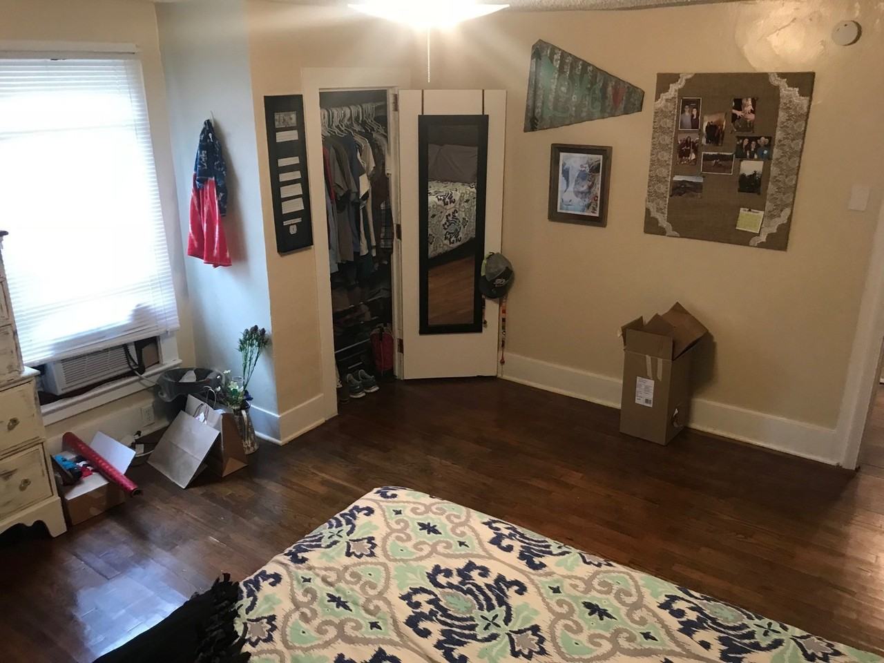 916 N 4th St - Photo 2 of 9