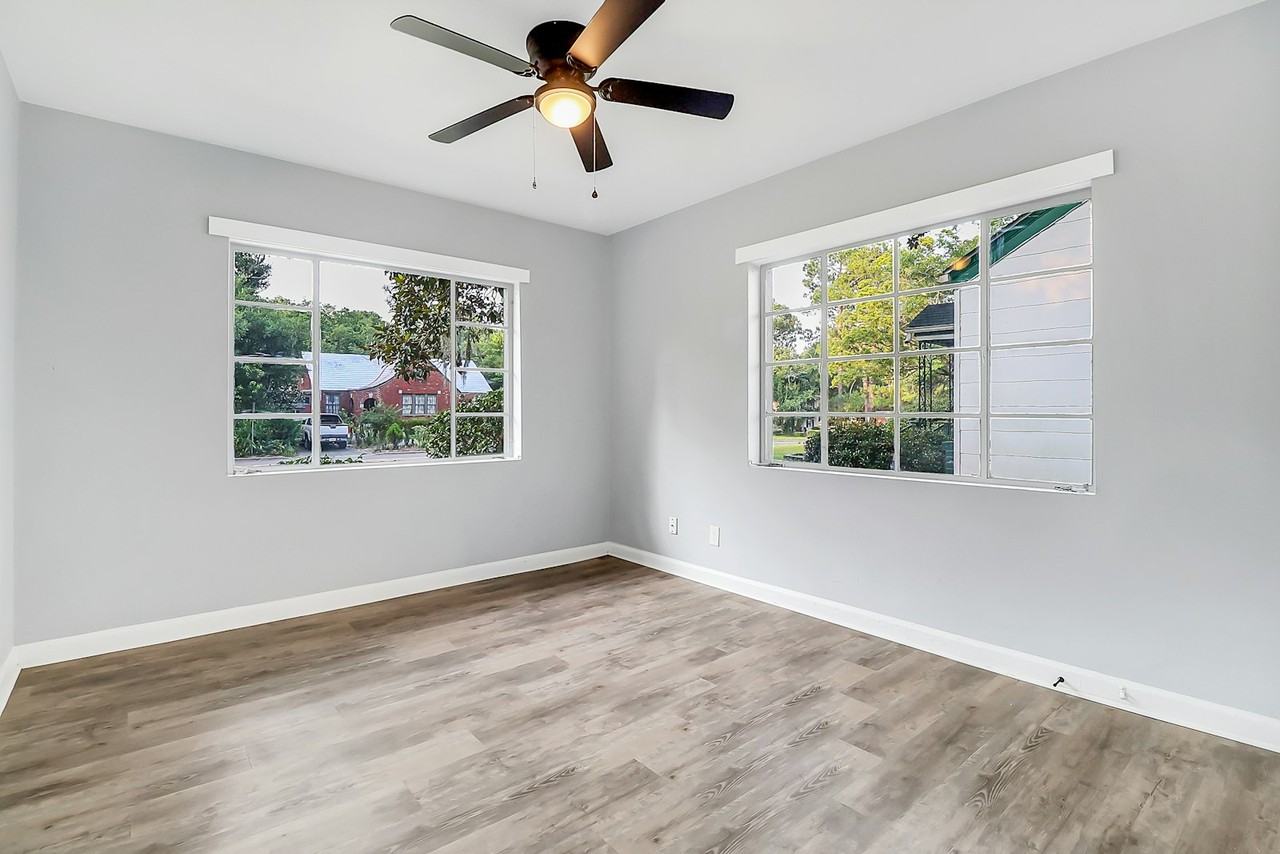 1513 East 37th Street - Photo 7 of 15