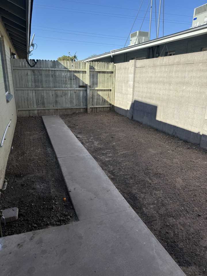 1813 N 18th St #3 - Photo 5 of 10