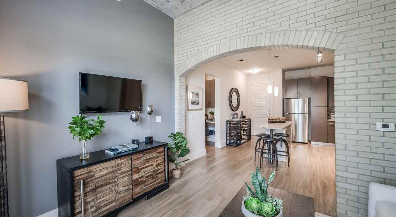 Tate Tanglewood - Photo 6 of 48