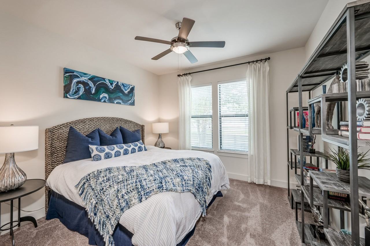 Tate Tanglewood - Photo 7 of 48