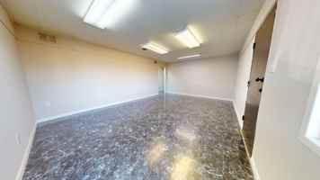 featured image of 1901 Railroad Ave