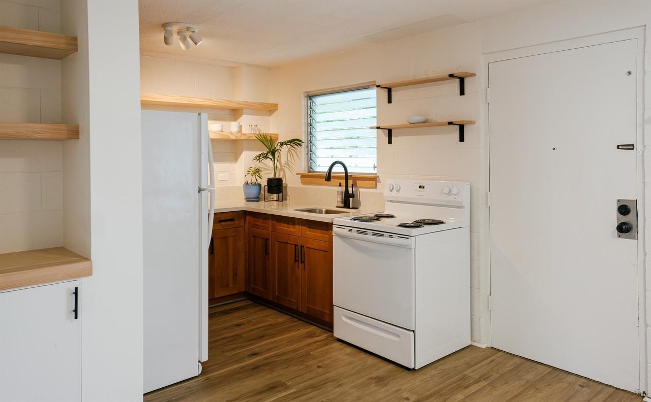 1627 Young Street #B212 - Photo 2 of 9