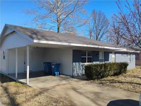 607 Se 10th St - Photo 1 of 1