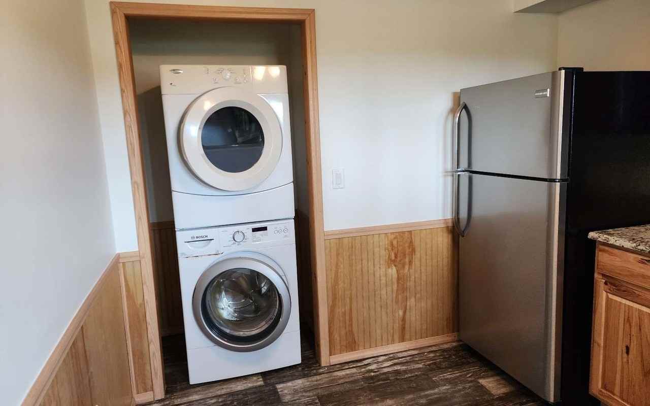 2842 S Marion Ave - Photo 4 of 22