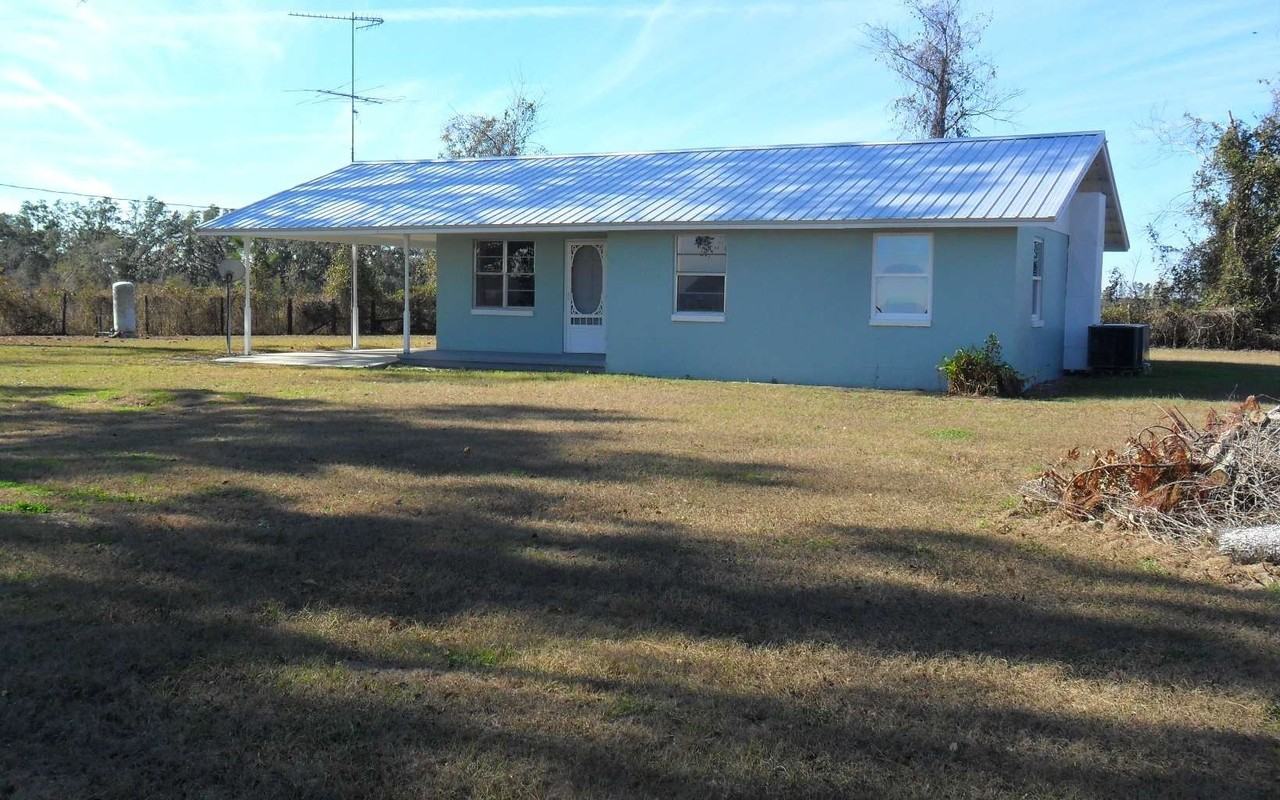 5496 Sw Tustenuggee Ave - Photo 3 of 14