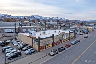 736 S Wenatchee Ave - Photo 1 of 1