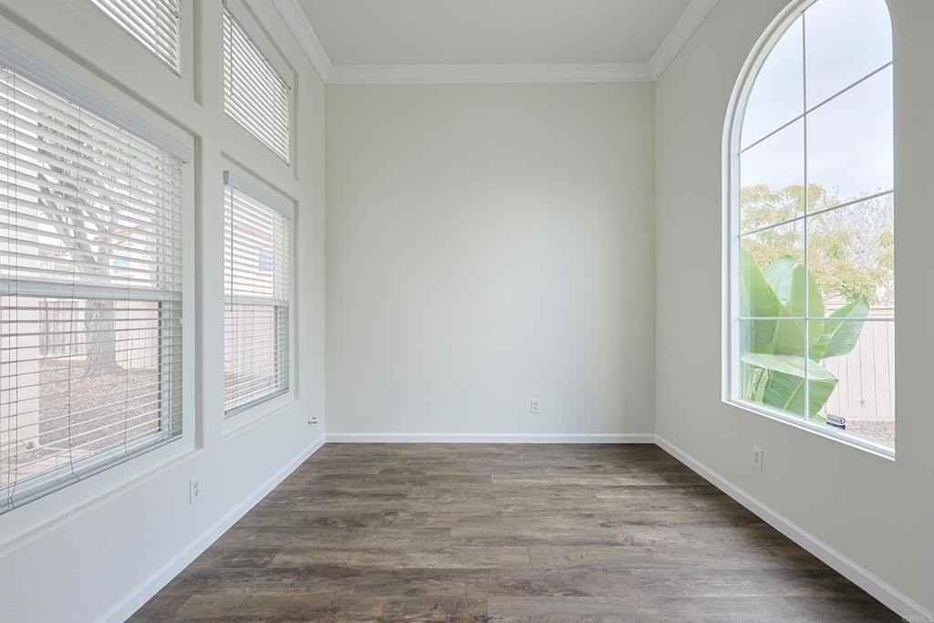 1396 Cascade Pl - Photo 4 of 49