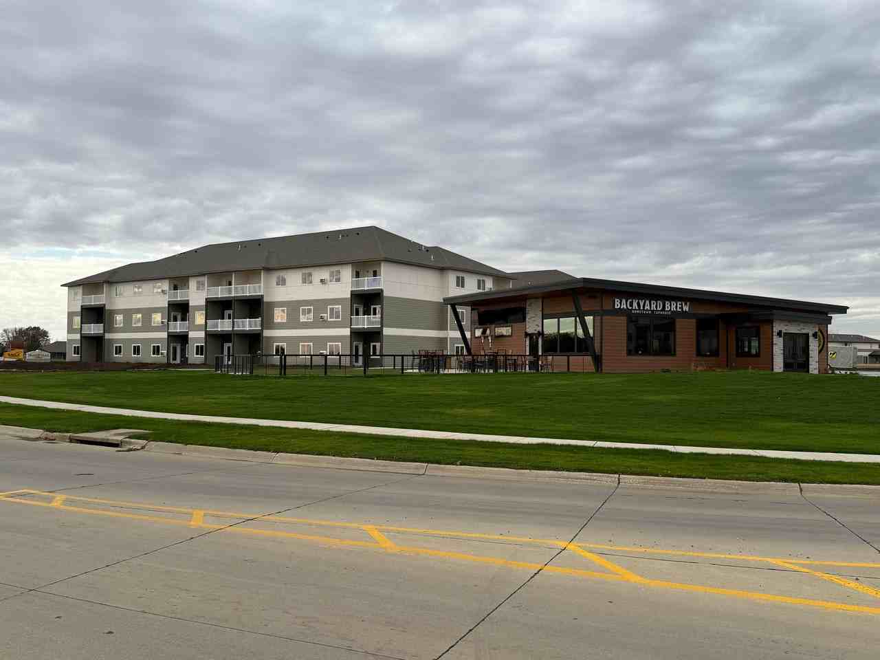 Prairie Trail Village Apartments & Townhomes - Photo 5 of 50