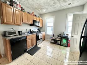 157 E Cottage St #1 - Photo 1 of 1