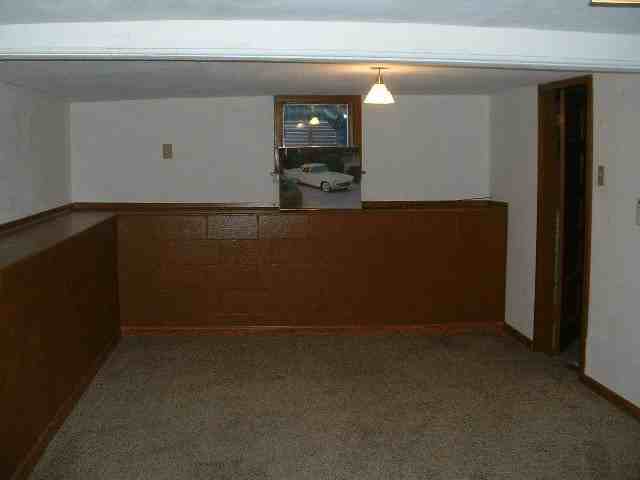 5017 N Pearl St - Photo 3 of 18