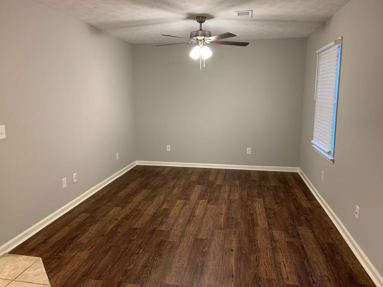 1346 Kent Drive - Photo 5 of 13