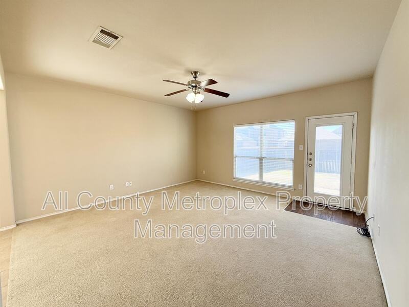 1225 Alder Tree Ln - Photo 4 of 8