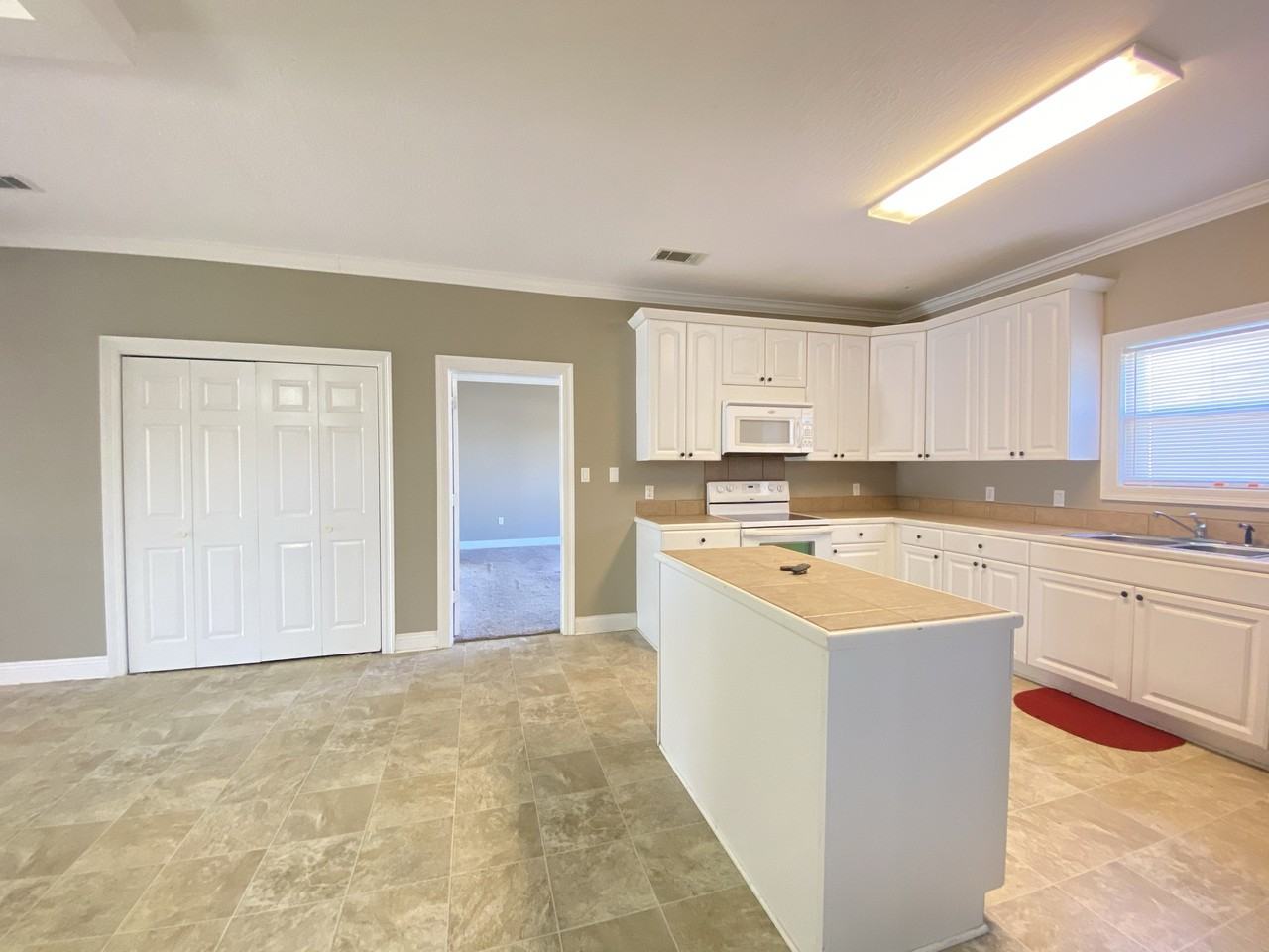 23 Trillium - Photo 6 of 14