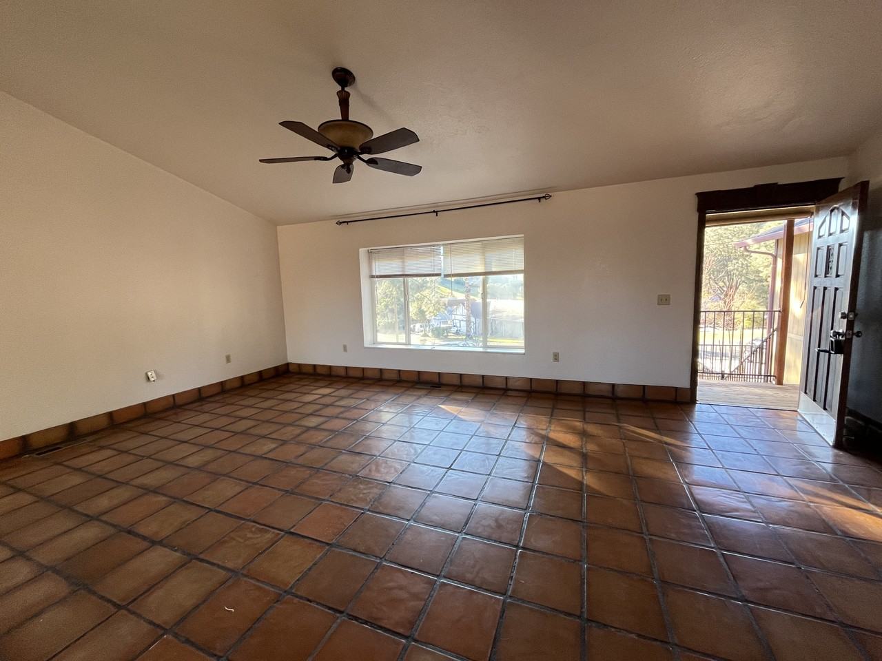 4655 Hawaina Way - Photo 5 of 15