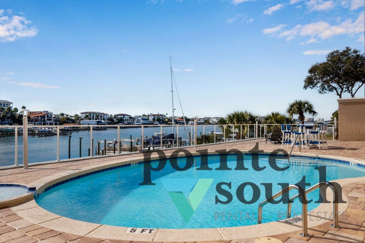 724 Harbor Blvd #201 - Photo 6 of 26