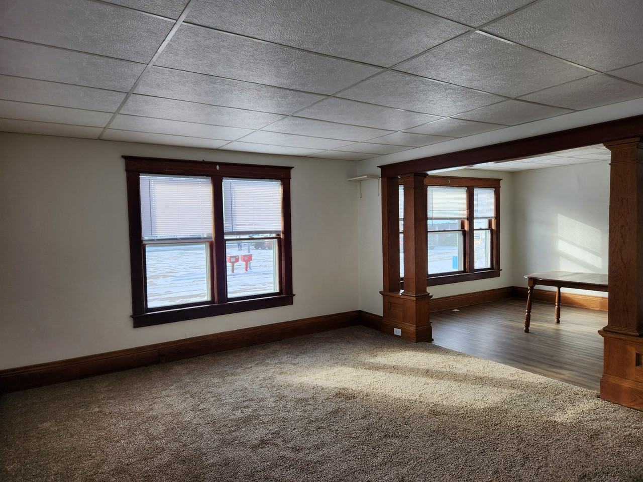 416 Seaver St - Photo 3 of 27