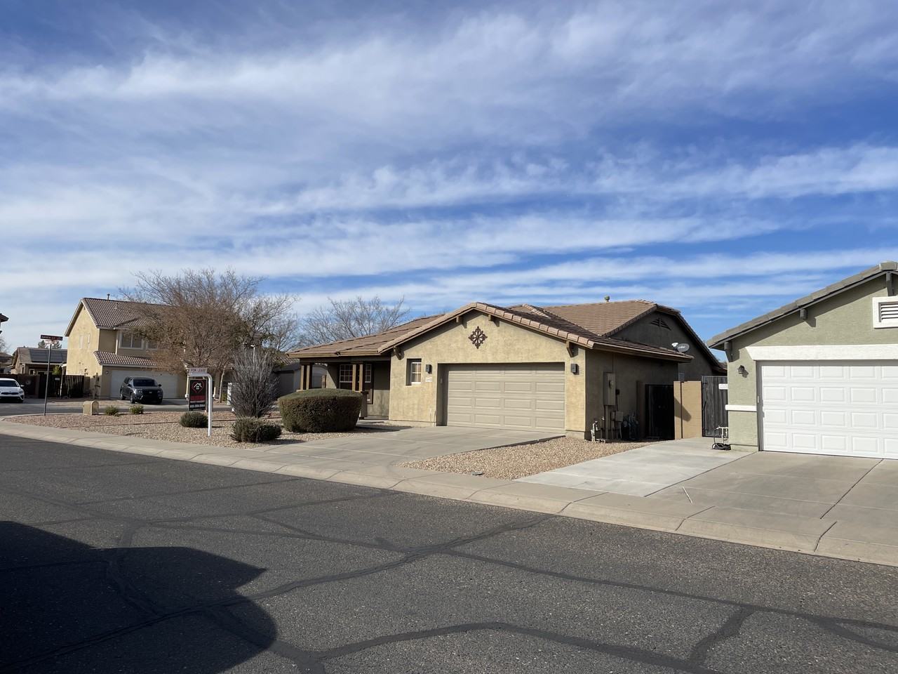 16450 W Monte Cristo Ave - Photo 3 of 44