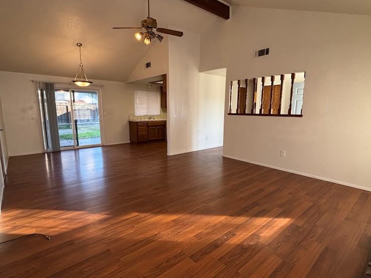 5209 Stillwater Dr - Photo 3 of 18
