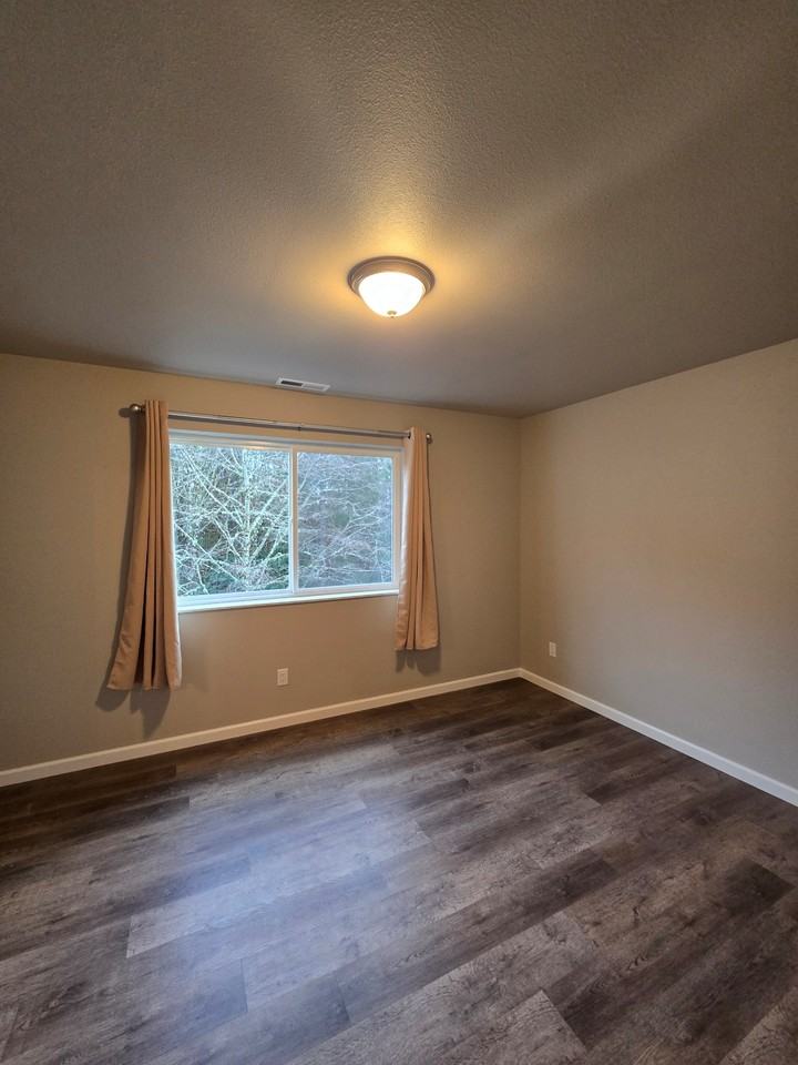 4265 Sequoia Loop - Photo 3 of 27