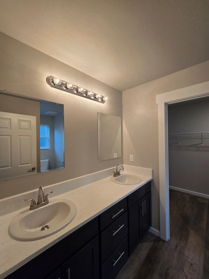 4265 Sequoia Loop - Photo 5 of 27