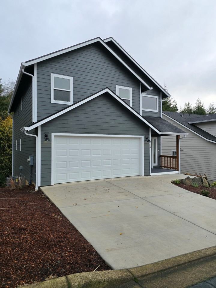 4275 Sequoia Loop - Photo 2 of 33