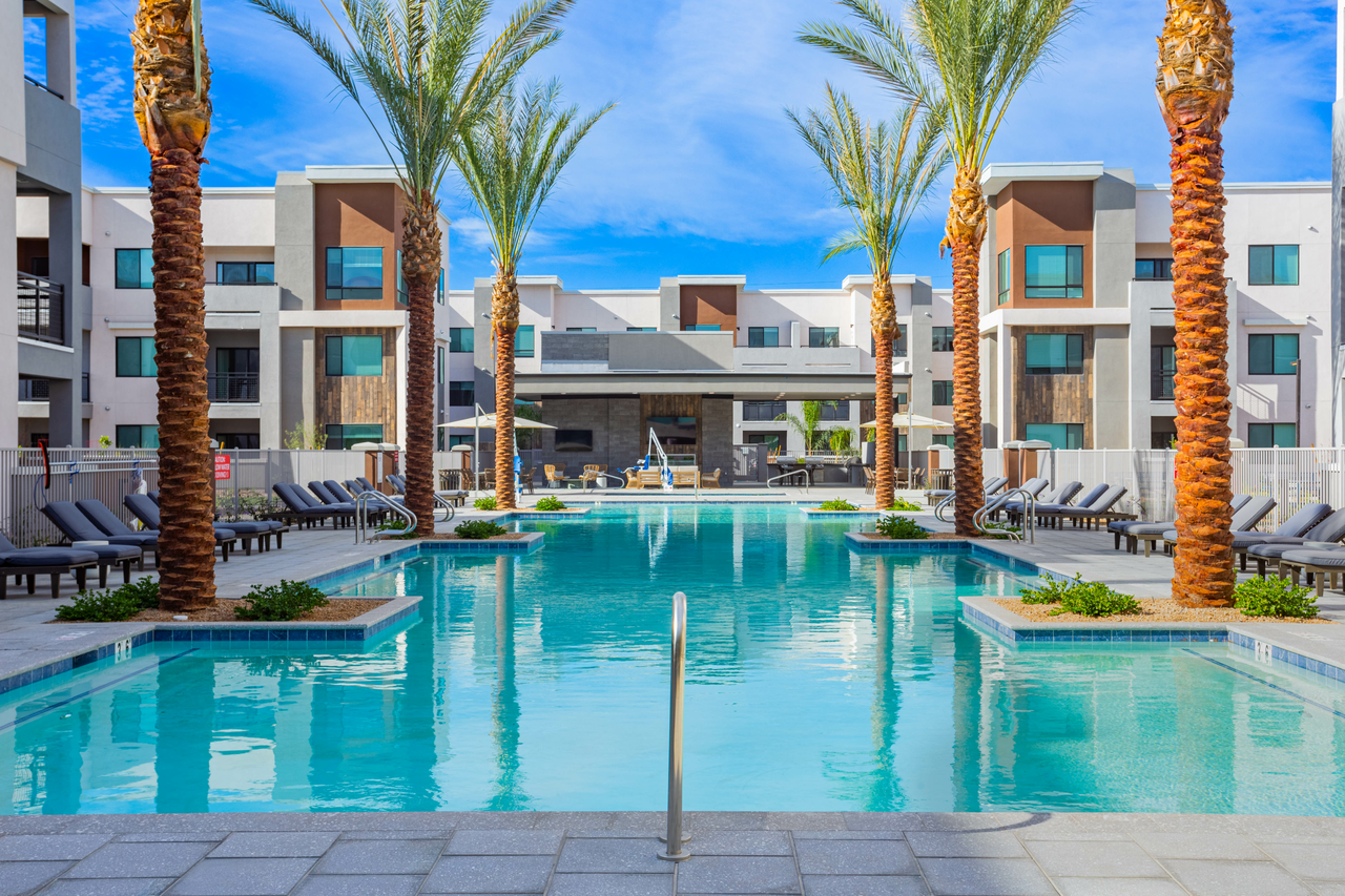 Avery Upscale Apartments - Photo 7 of 50