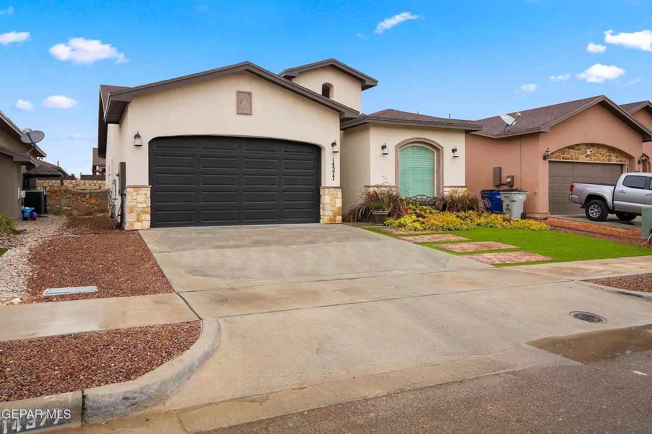 14377 Earl Chokiski Ave - Photo 7 of 20