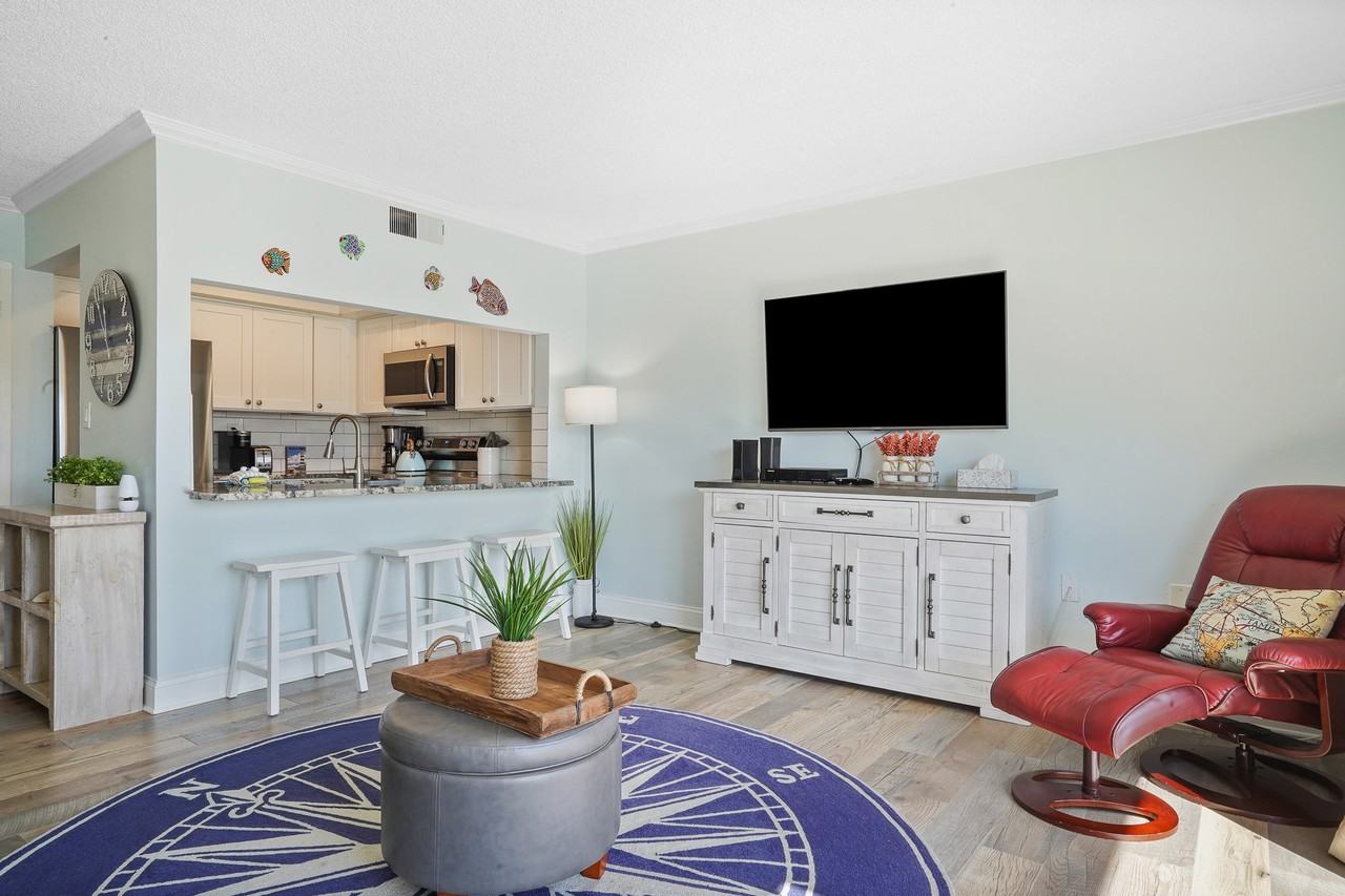 4103 Gulf Blvd #109 - Photo 7 of 50