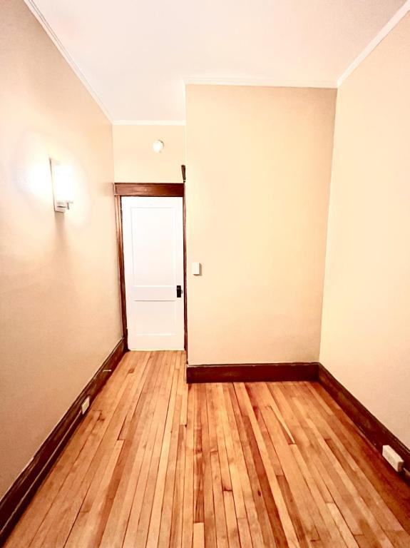 237 High St Apt 6 - Photo 7 of 11