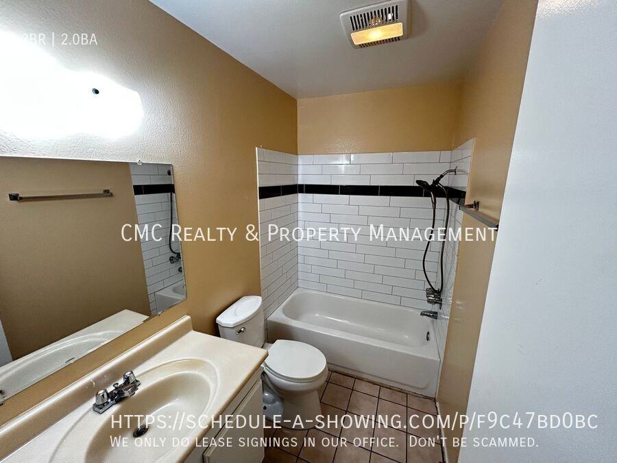 852 Orizaba Ave #11 - Photo 7 of 12