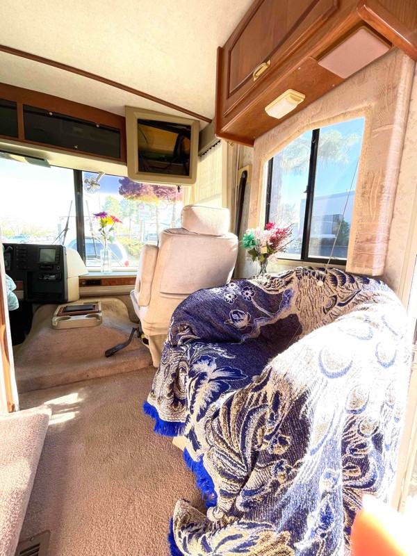 1 Bayshore Pkwy - Photo 4 of 13