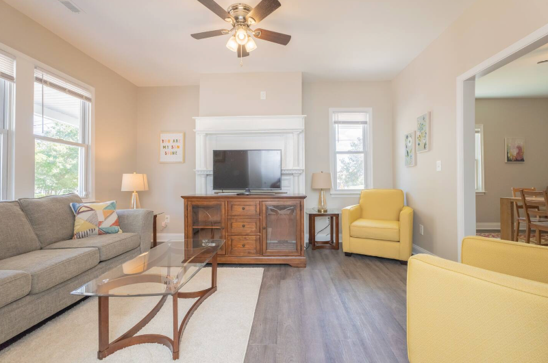 123 Lipscomb St - Photo 2 of 12