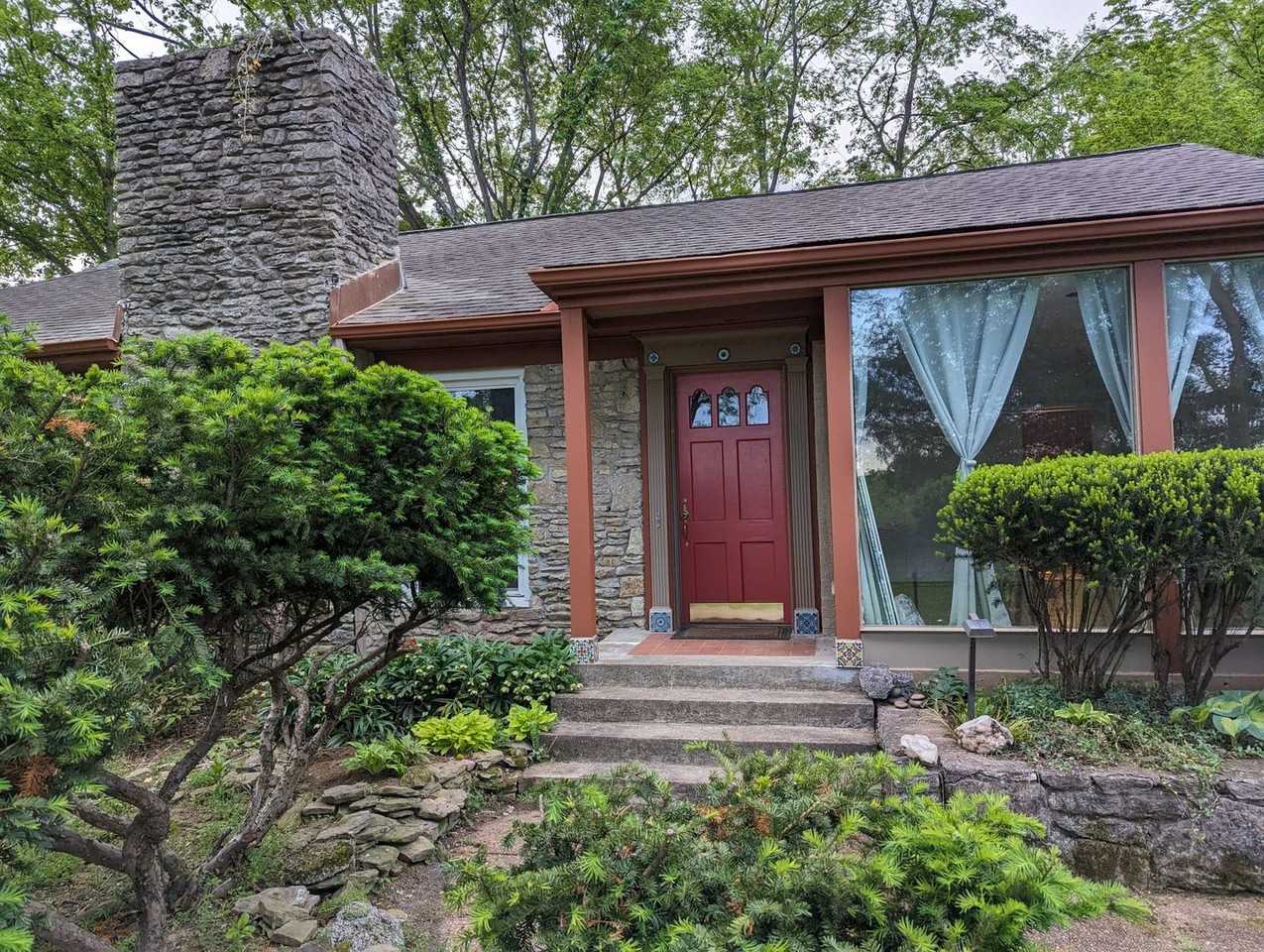 117 Page Rd - Photo 2 of 20