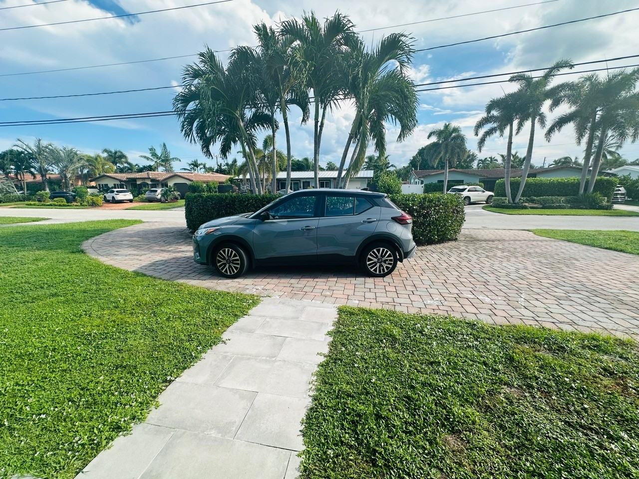 2741 Ne 53rd Ct #NA - Photo 3 of 33