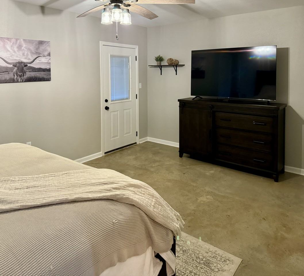 2777 Highway 290 #NA - Photo 7 of 17