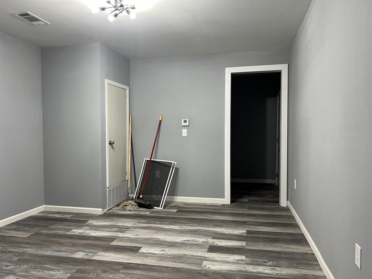 2545 Spottswood Ave #NA - Photo 6 of 19