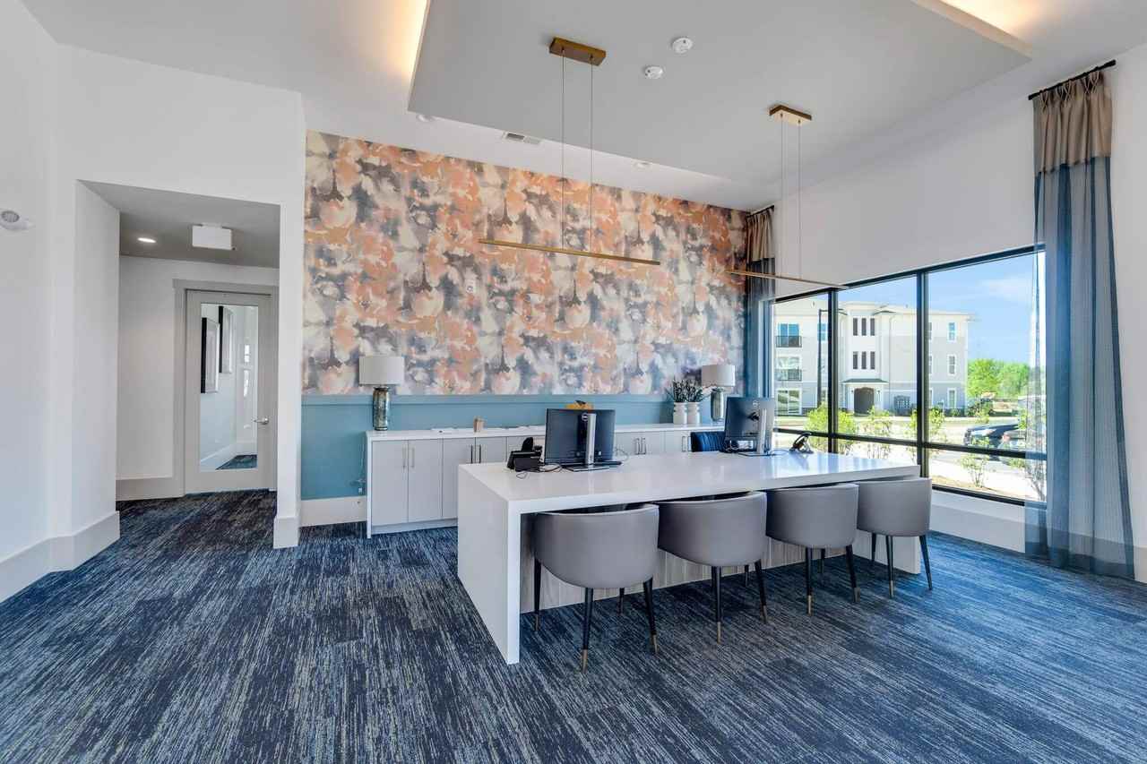 LakePointe - Photo 6 of 47