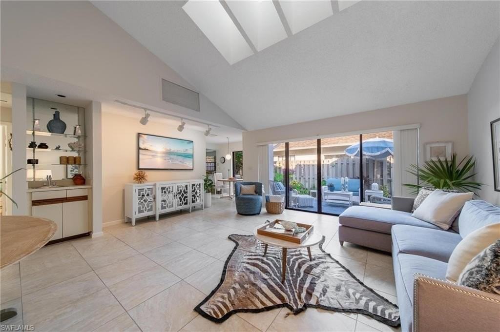 878 Meadowland Dr #G - Photo 2 of 33