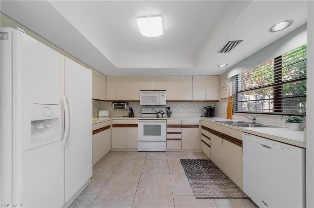 878 Meadowland Dr #G - Photo 6 of 33