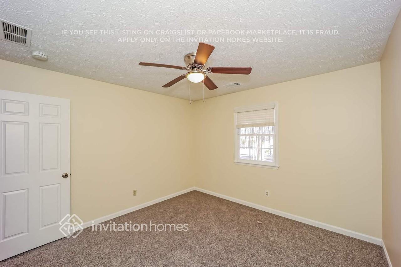 465 Benjamin Cir - Photo 6 of 8